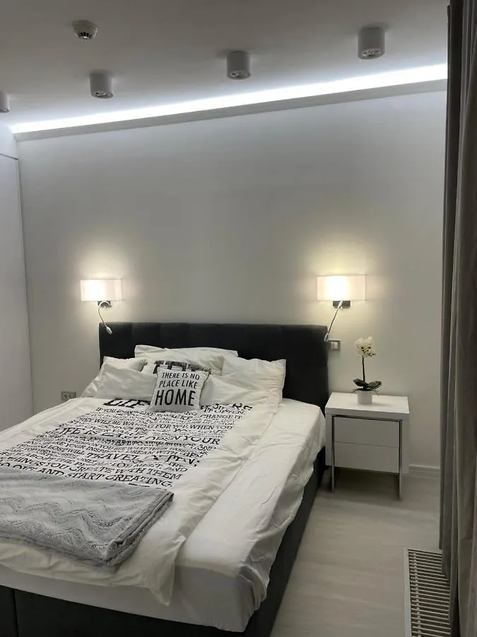 Lovely New Apartment By The Parliament Budapesta